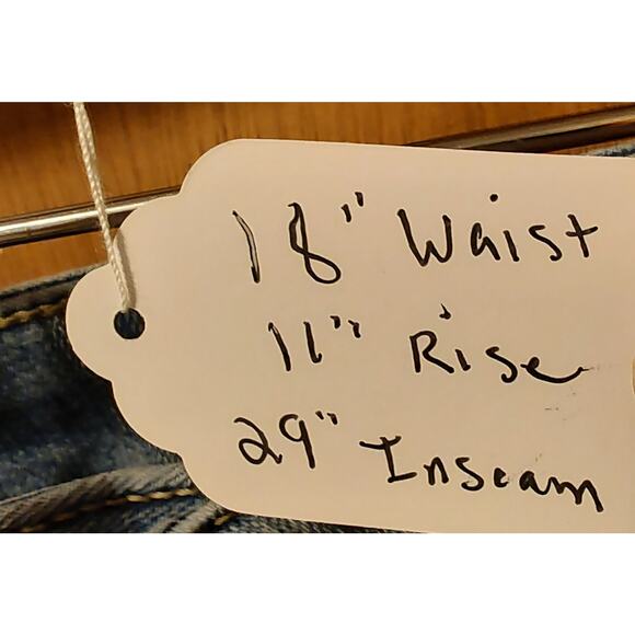 Maurice's brand high rise distressed jeans size XL - Picture 5 of 5